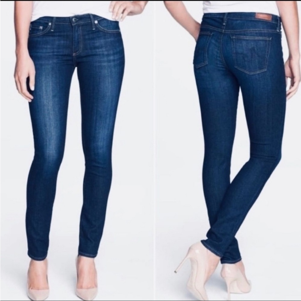 The Legging AG Jeans with a Dark Wash